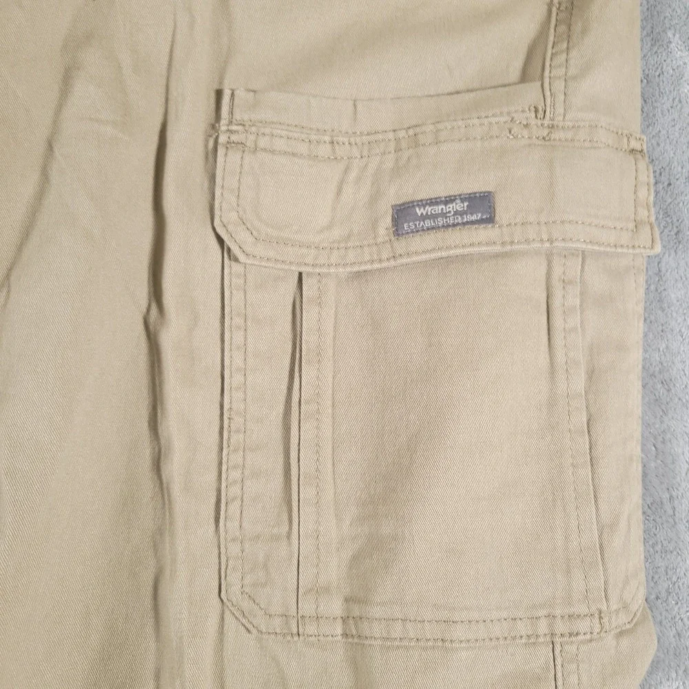 Wrangler closure button your